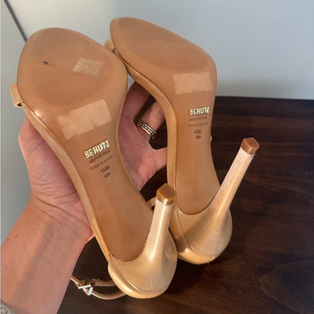 Schutz Cadey-Lee Tan Leather Ankle-Strap Sandals - Picture 13 of 13